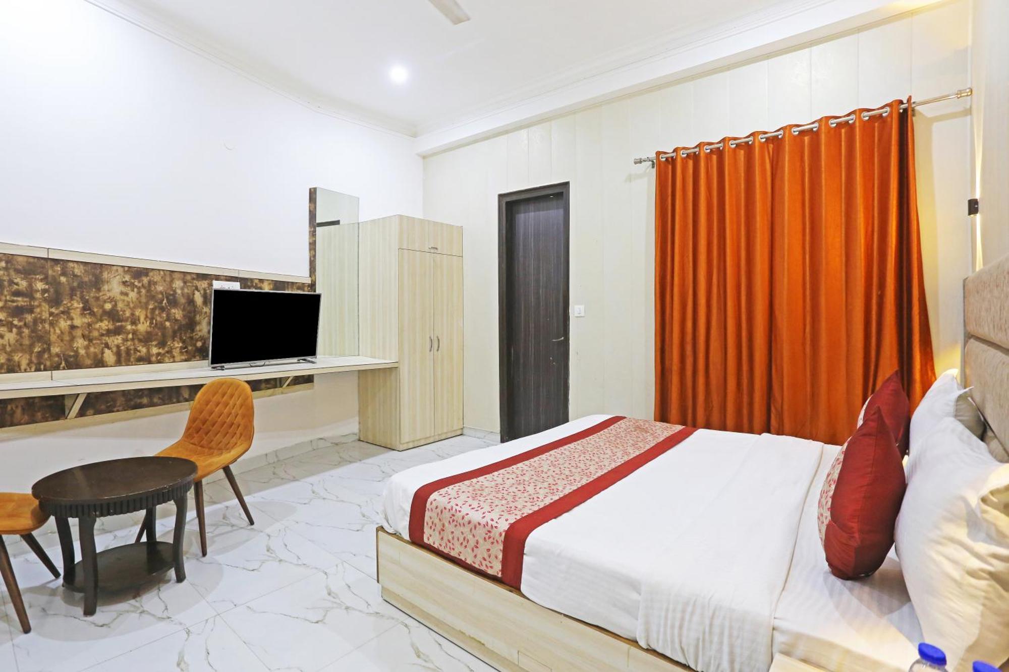Hotel Almora Sky Near By Delhi International Airport With - Free Airport Pickup And Drop New Delhi Ngoại thất bức ảnh